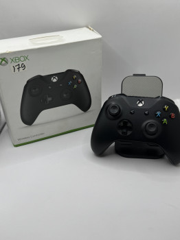 XBOX Wireless Controller ID: VV - IV